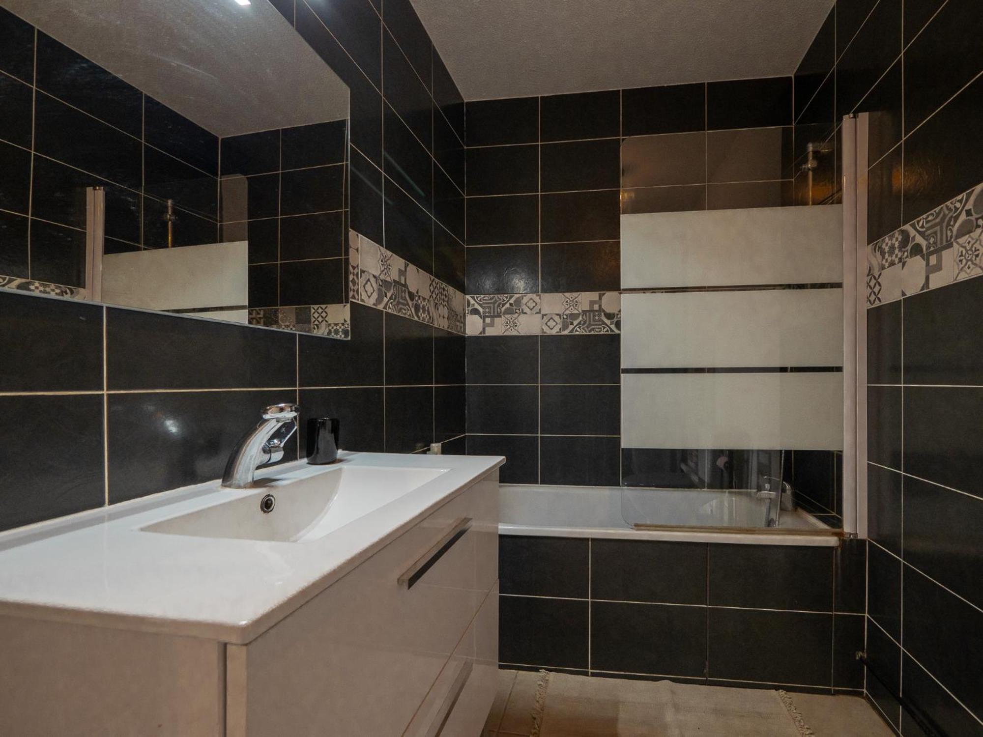 Appartement Chaleureux Avec 2 Grandes Chambres Saint Rambert d'Albon Bagian luar foto