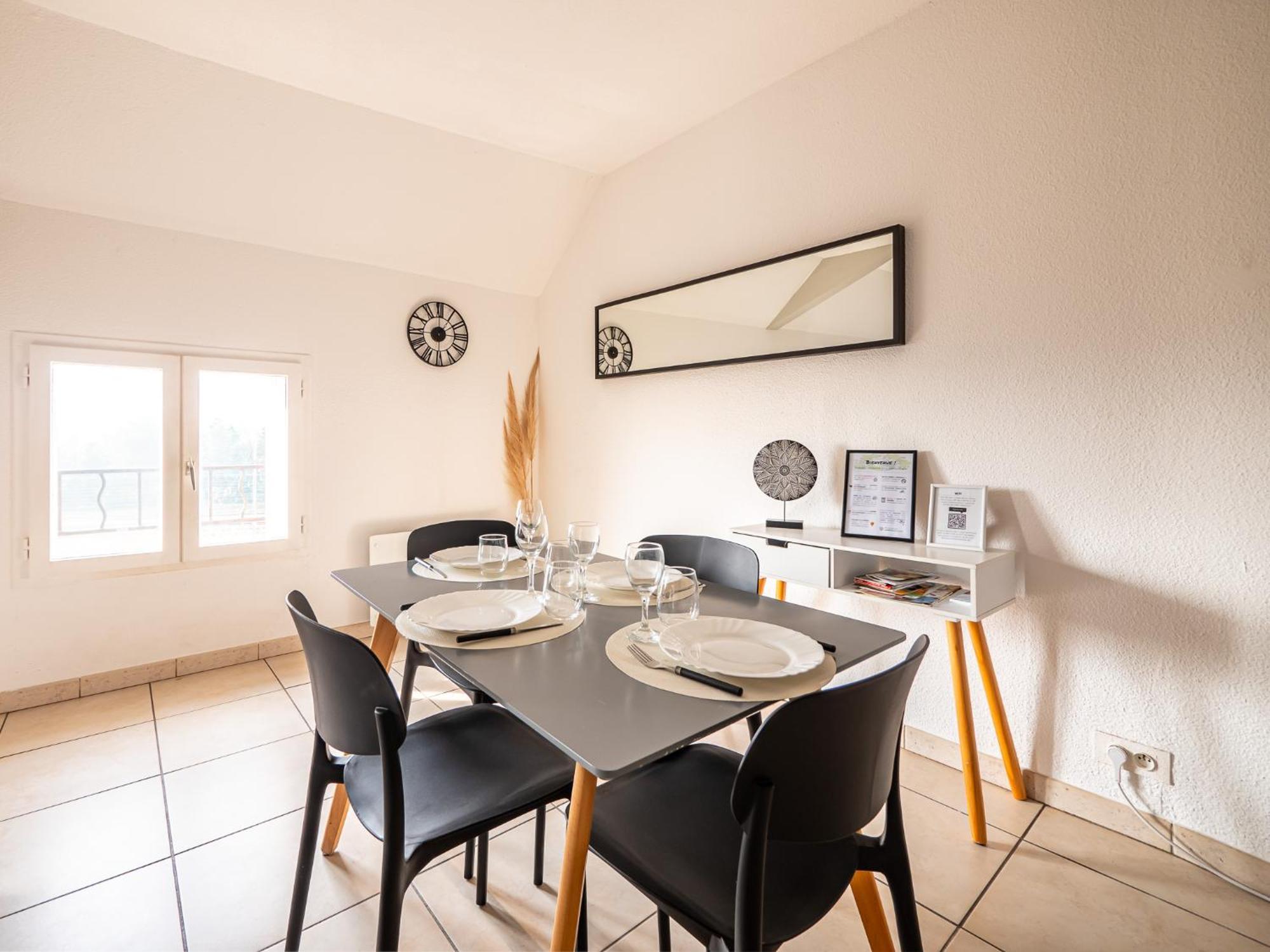 Appartement Chaleureux Avec 2 Grandes Chambres Saint Rambert d'Albon Bagian luar foto